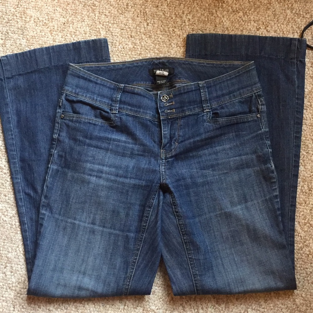 WHBM Jeans - Picture 2 of 5
